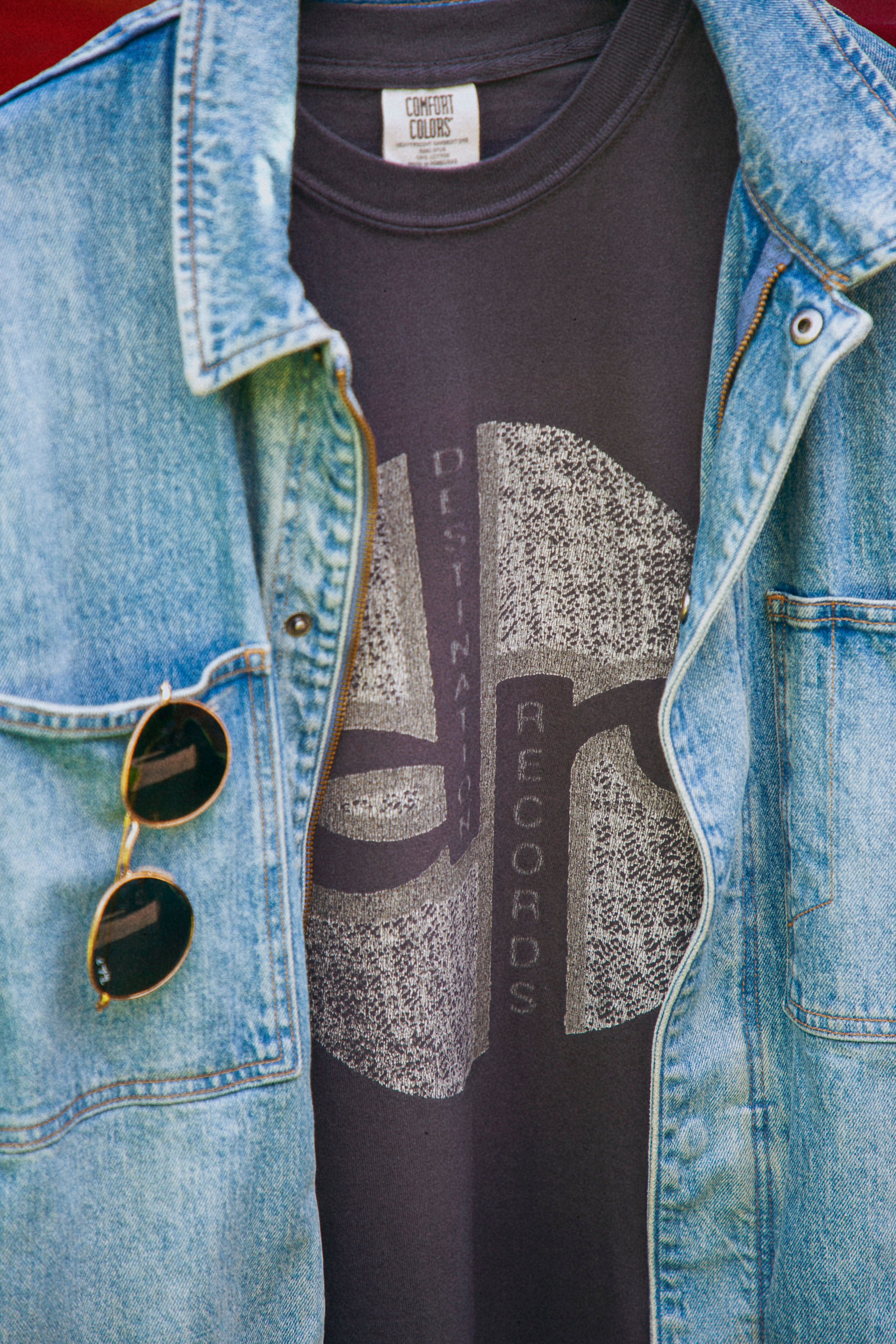 Destination Records Distressed Unisex garment-dyed heavyweight t-shirt